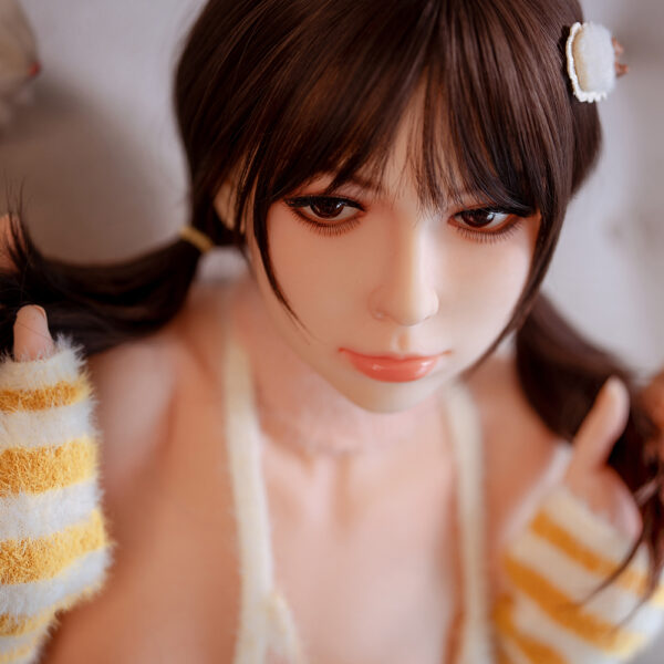 Isla – Gentle and graceful